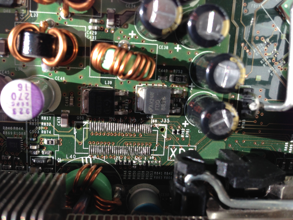XDP socket in Dell PowerEdge - Depopulated.